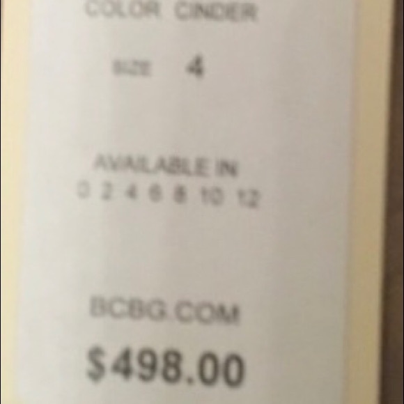 BCBG RUNWAY - Picture 7 of 7